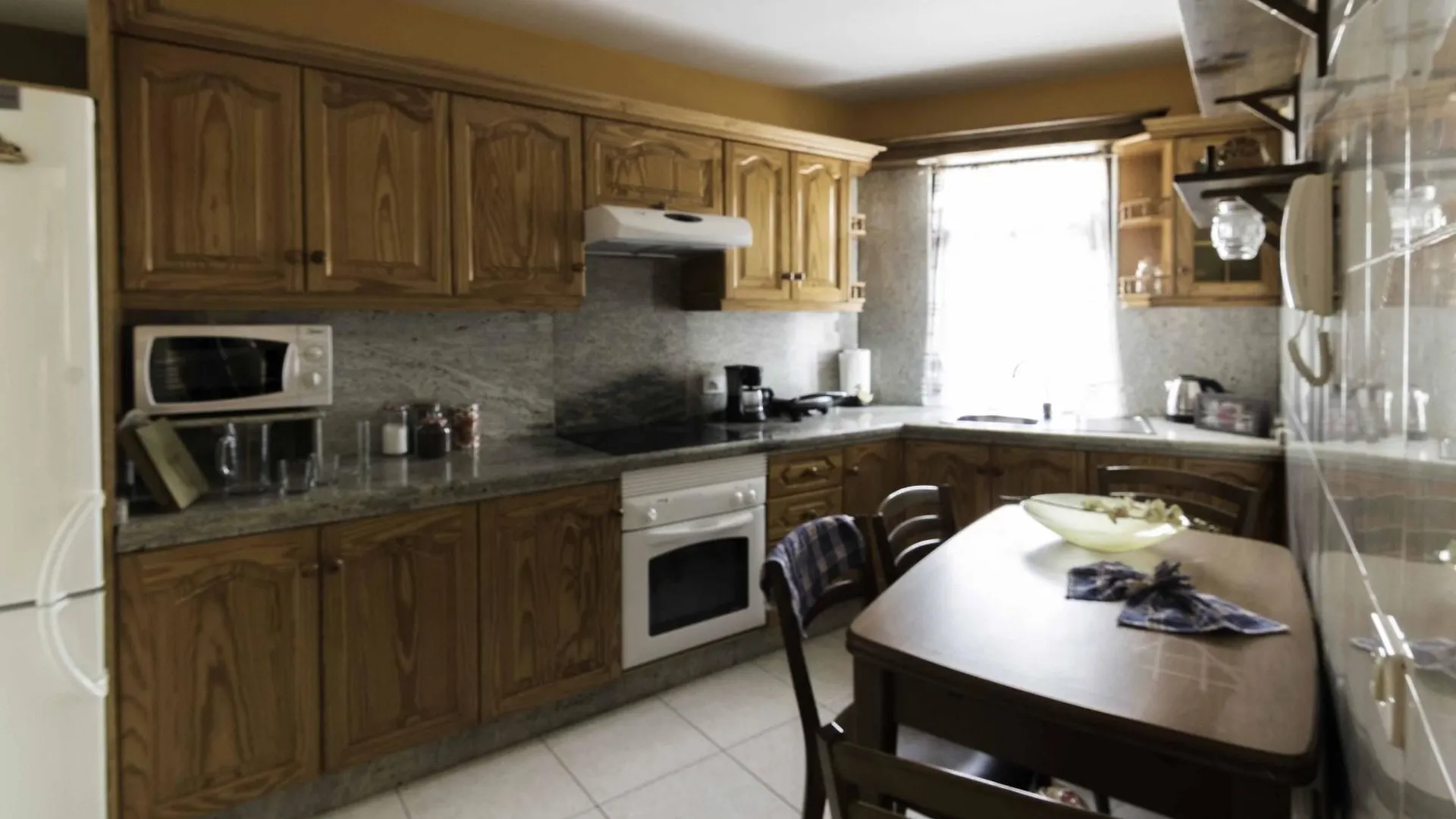 Apartment With 2 Bedrooms In Icod De Los Vinos, With Wonderful Sea Vie ספרד